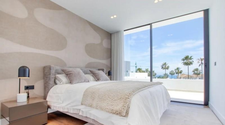 Málaga - Estepona - 1031m2