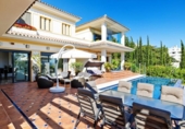 Chalet independiente con terreno en venta en la España, Ojén, ref: TR164299 foto