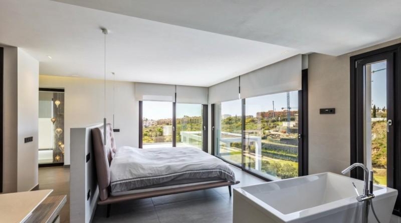 Malaga - Estepona - 2100m2