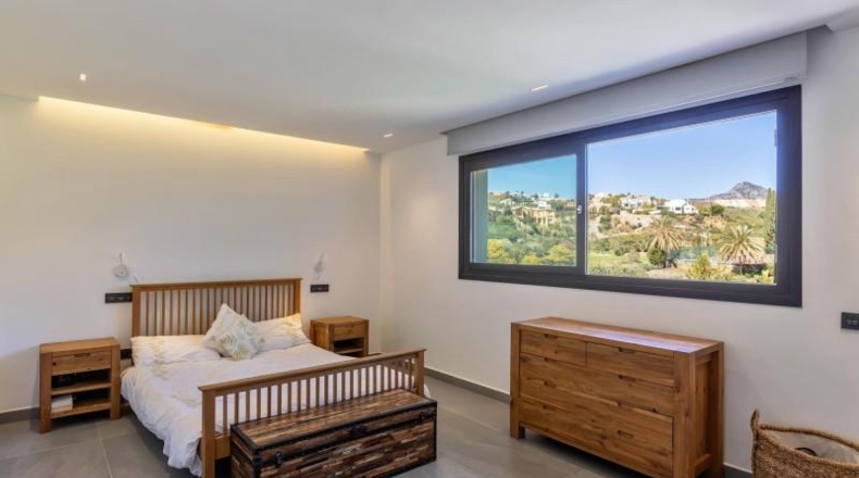 Malaga - Estepona - 2100m2