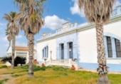 Chalet independiente con terreno en venta en la España, Deltebre, ref: TR371014 foto