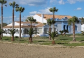 Chalet independiente con terreno en venta en la España, Deltebre, ref: TR371014 foto