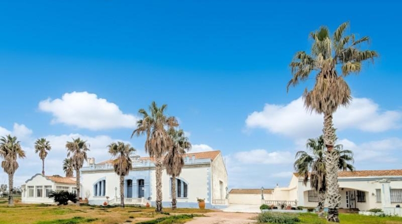 Tarragona - Deltebre - 70000m2