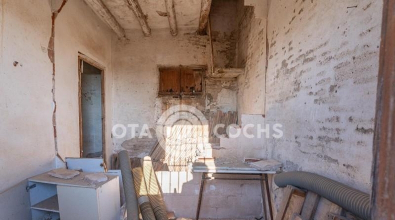 Таррагона - Castellvell del Camp - 80000m2