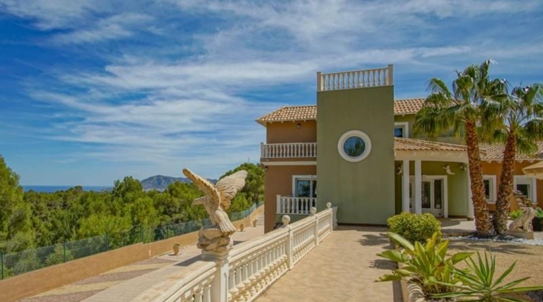 Alicante - La Nucía - 32900m2
