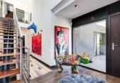 Chalet independiente con terreno en venta en la España, Barcelona, ref: TR164877 foto