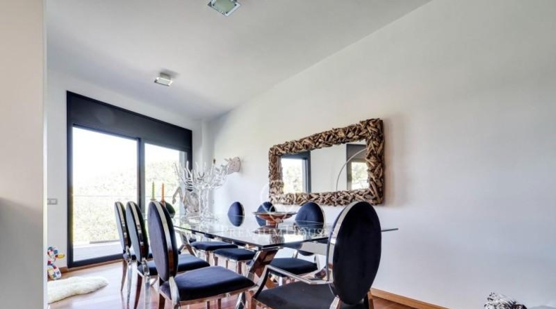 Barcelona - Sant Cugat del Vallès - 1000m2