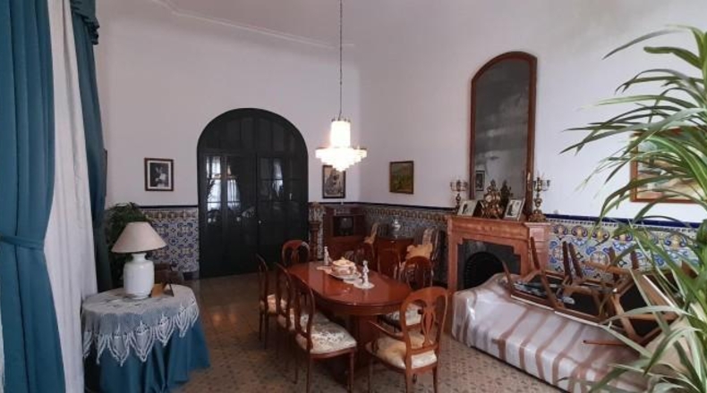 Barcelona - Vilafranca del Penedès - 3700m2