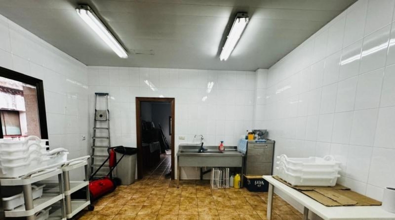 Barcelona - Vilafranca del Penedès - 3700m2