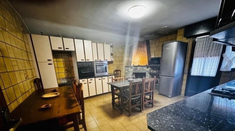 Barcelona - Vilafranca del Penedès - 3700m2