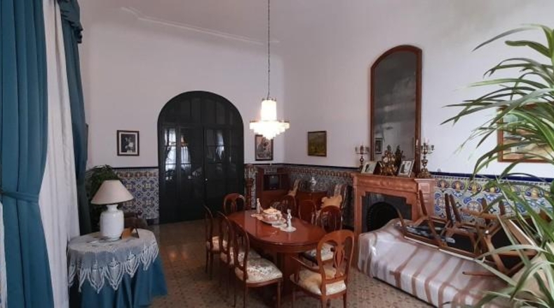 Barcelona - Vilafranca del Penedès - 3700m2
