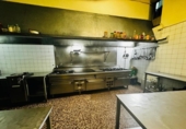 Chalet independiente con terreno en venta en la España, Vilafranca del Penedès, ref: TR160443 foto