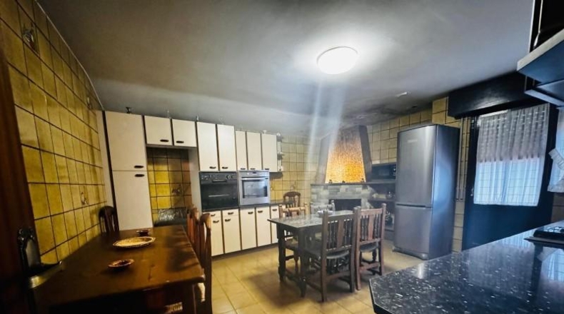 Barcelona - Vilafranca del Penedès - 3700m2
