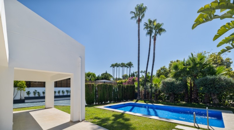 Málaga - San Pedro Alcántara - 388m2