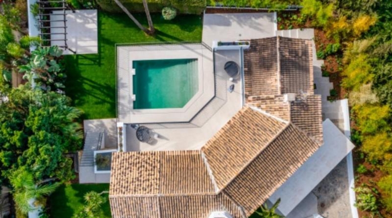 Málaga - Estepona - 1082m2