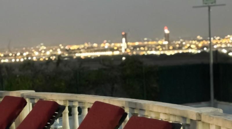 Sevilla - Gelves - 1800m2