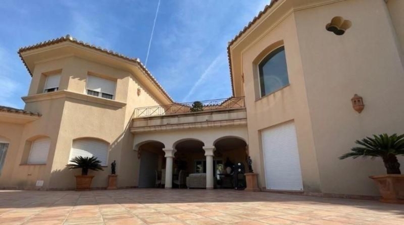 Мурсия - Molina de Segura - 1550m2