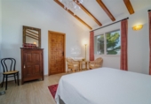 Chalet independiente con terreno en venta en la España, Jávea, ref: TR241595 foto