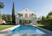 Xalet independent amb terreny en venda a la España, Marbella, ref.: TR149927 foto