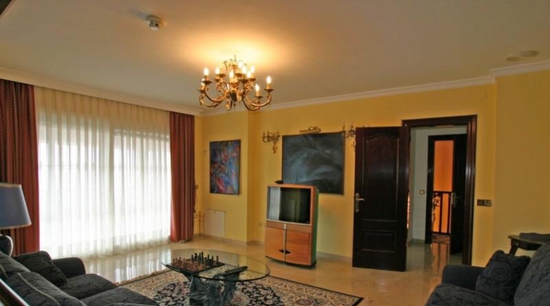 Málaga - Málaga - 3000m2