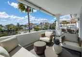 Casa de pueblo en venta en la España, Marbella, ref: TR287634 foto