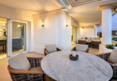 Casa de pueblo en venta en la España, Marbella, ref: TR287634 foto