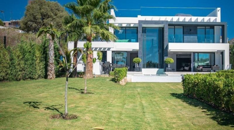 Málaga - Estepona - 1005m2