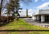Chalet independiente con terreno en venta en la España, Boadilla del Monte, ref: TR371171 foto
