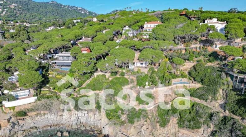Gerona - Lloret de Mar - 874m2