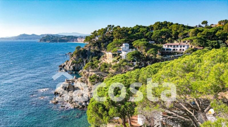 Gerona - Lloret de Mar - 874m2