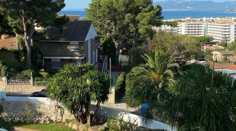 Tarragona - Salou - 3900m2
