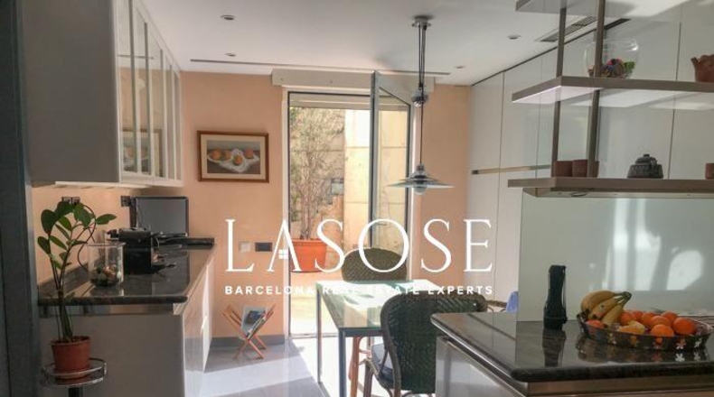Barcelona - Esplugues de Llobregat - 1032m2