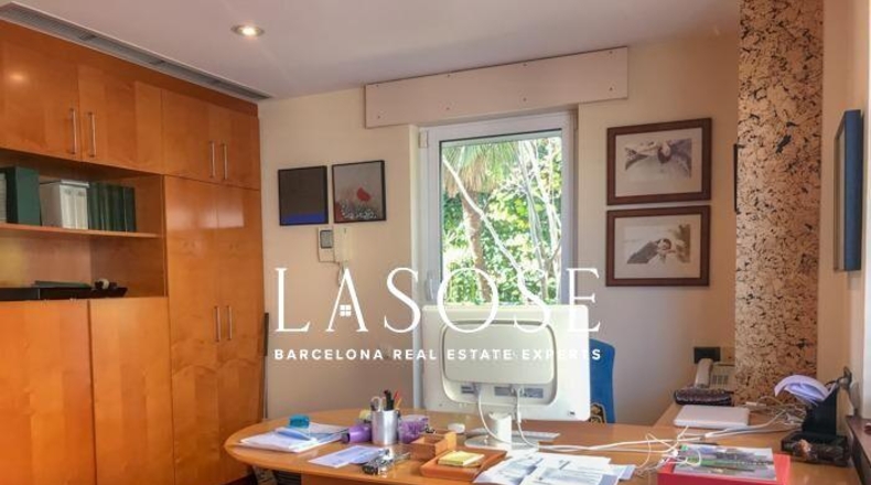 Barcelona - Esplugues de Llobregat - 1032m2