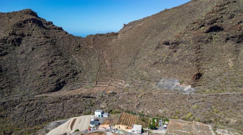 Santa Creu de Tenerife - Santiago del Teide - 48000m2
