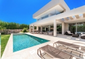 Xalet independent amb terreny en venda a la España, Marbella, ref.: TR345363 foto