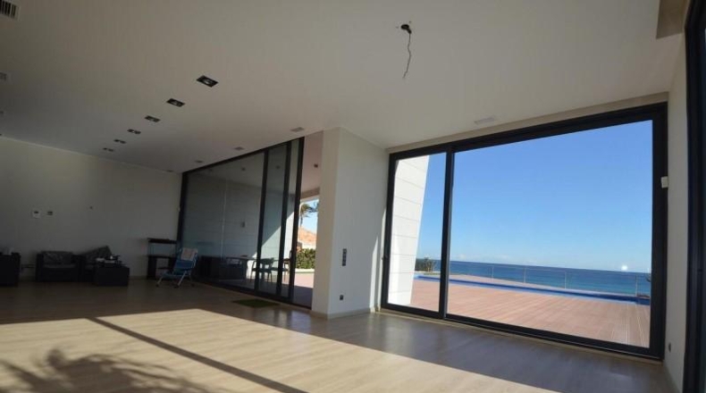 Alicante - Torrevieja - 1339m2