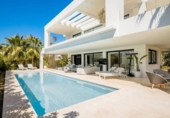 Xalet independent amb terreny en venda a la España, Marbella, ref.: TR143361 foto
