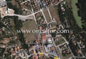 Городская земля под застройку на продажу у города Sant Pere de Vilamajor Фото