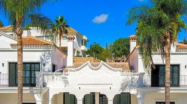Málaga - Estepona - 2275m2