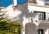 Xalet independent amb terreny en venda a la España, Estepona, ref.: TR152730 foto