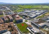 Urban land for sale on España, Figueres, ref: TR246677 photo