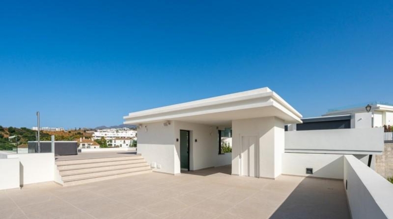 Málaga - Estepona - 1097m2
