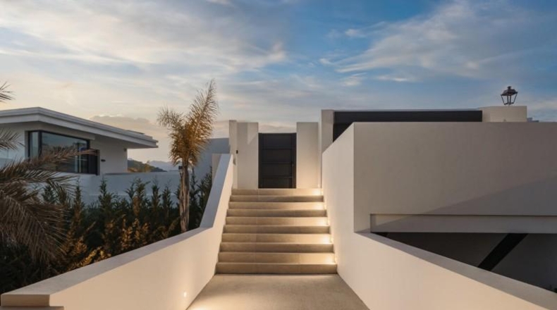 Málaga - Estepona - 1097m2