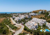 Xalet independent amb terreny en venda a la España, Estepona, ref.: TR344317 foto