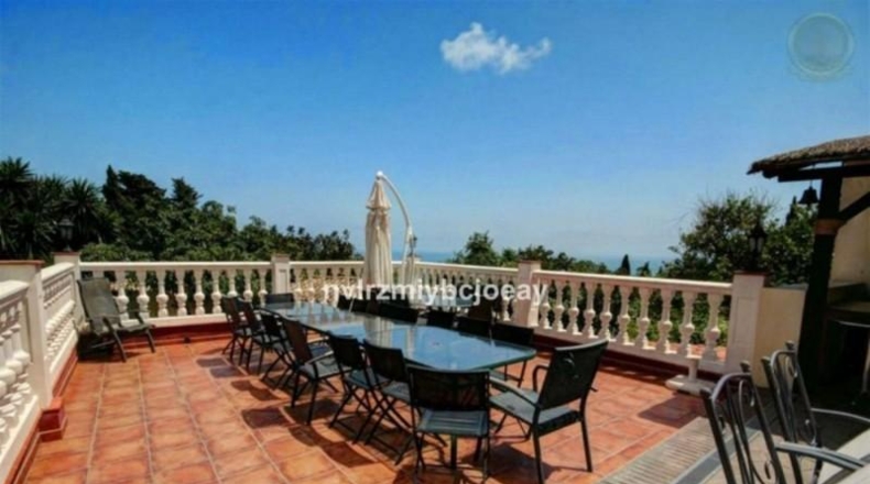 Малага - Benalmádena - 2780m2