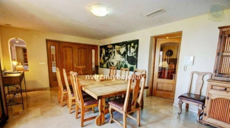 Малага - Benalmádena - 2780m2