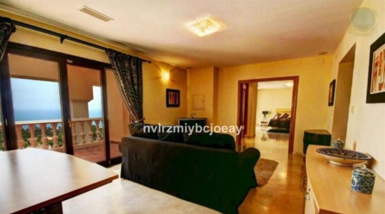 Малага - Benalmádena - 2780m2