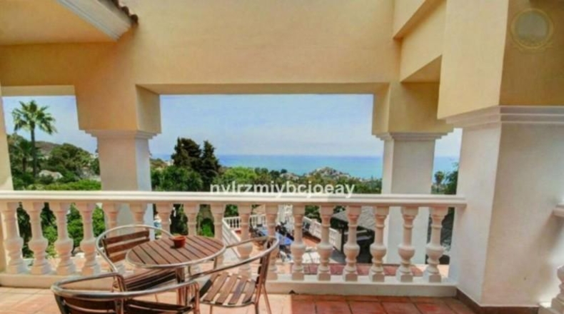 Малага - Benalmádena - 2780m2