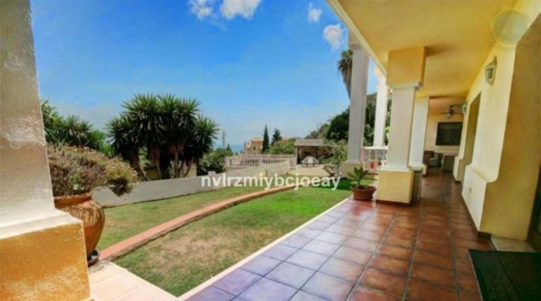 Малага - Benalmádena - 2780m2