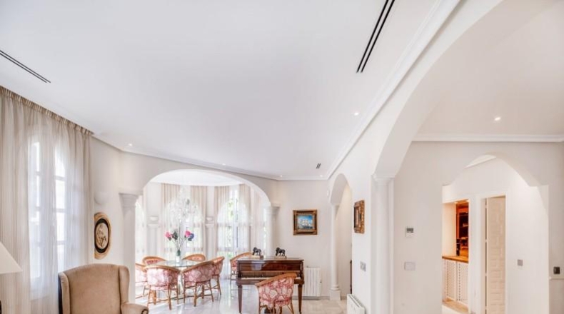 Málaga - Marbella - 2485m2